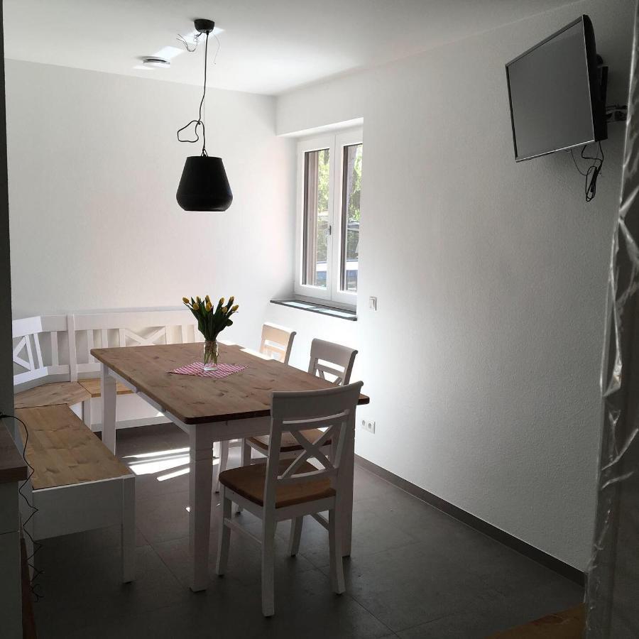 Gaestehaus Engelgarten Estenfeld Bagian luar foto